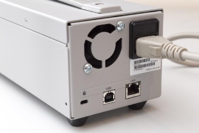 20160310_KeysightE36103__018