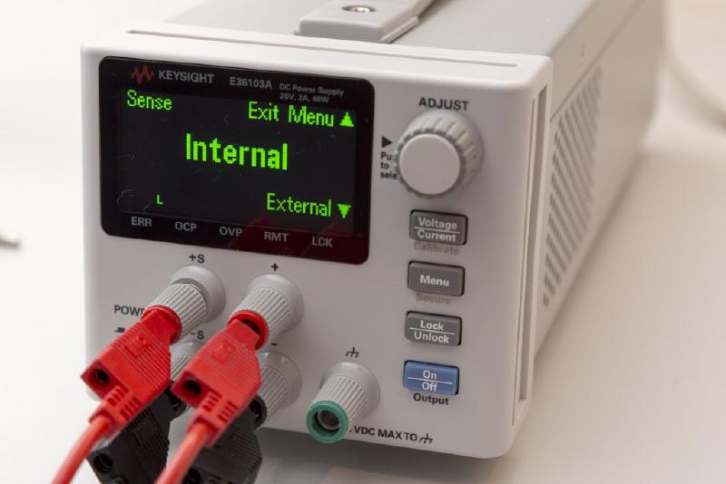 20160310_KeysightE36103__045