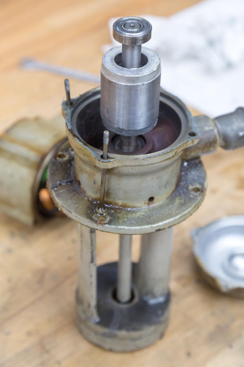 Coolant pump opened up for new bearings