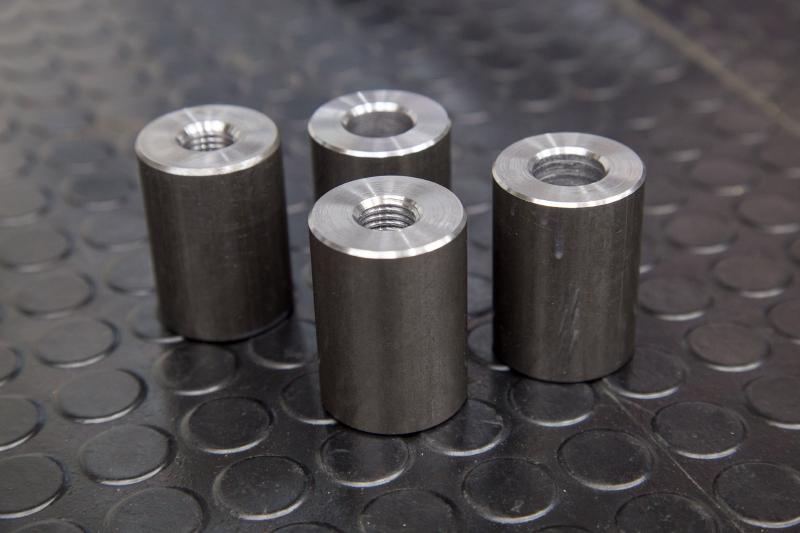 Counter nuts for a machine feet